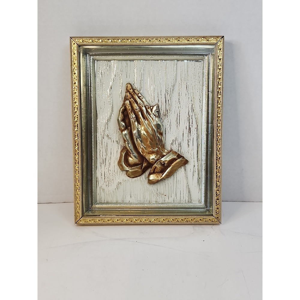 Vtg 1962 Praying Hands 3D Shadow Box Frame Glass Faux Wood Grain Relief Wall Art